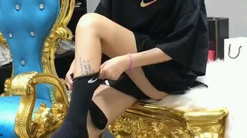 成人萌妹穿搭视频,揭秘成人萌妹的时尚穿搭秘诀