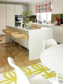 靠椅成人厨房视频,体验靠椅带来的舒适烹饪之旅